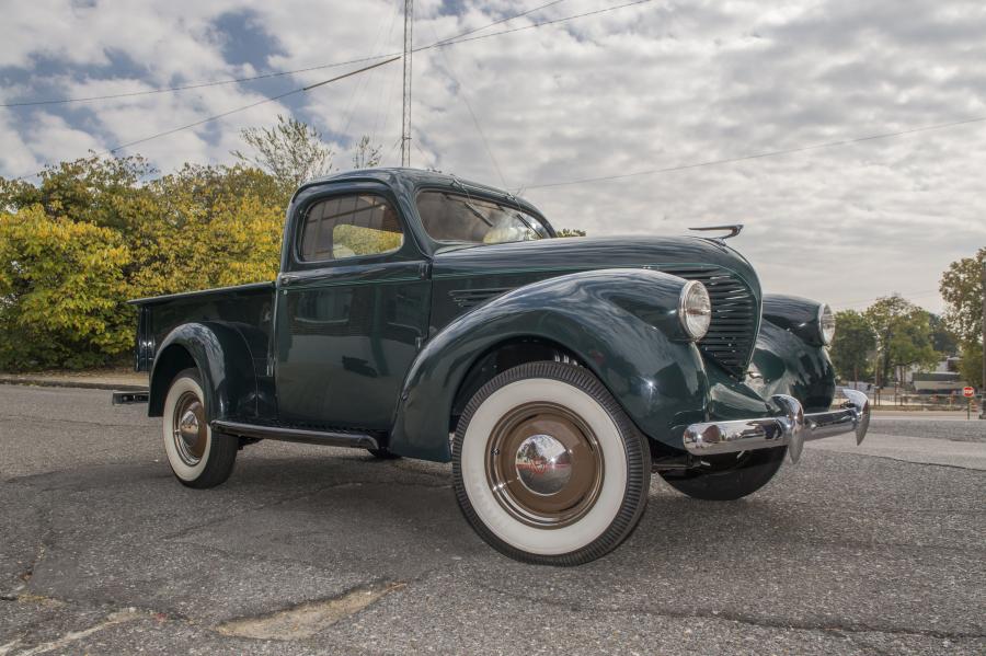  Willys-Overland Model 38 Pickup 1938 года  (фото 2 из 4)